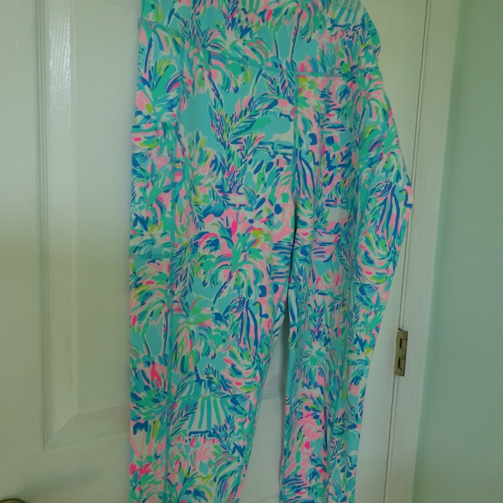 Lilly Pulitzer XXL Luxletic Weekender High Rise